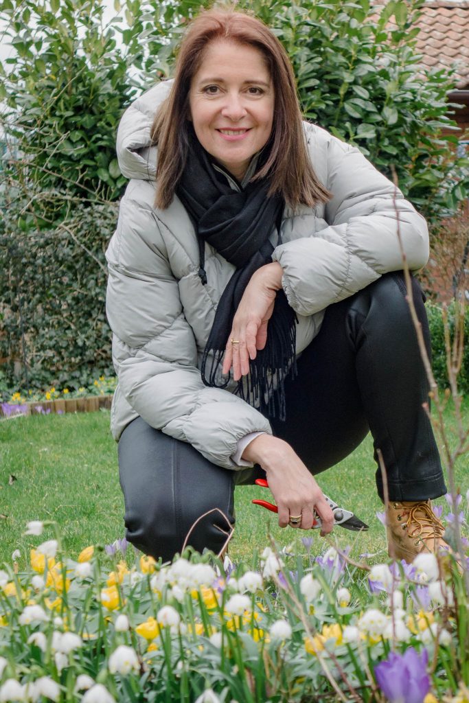 Gartenbloggerin Xenia von berlingarten in ihrem Februargarten