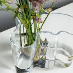 Das ist die charakteristische Form der Vase von Alvar Aalto